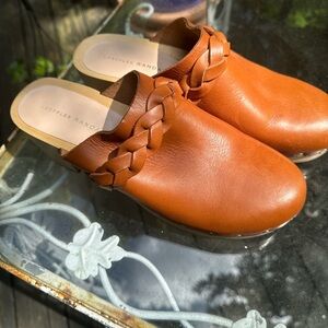 LOEFFLER RANDALL CLOGS